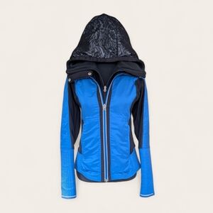 💎 Lululemon Run: Bundle Up Jacket Beaming Blue Reflective Lace Hood - Size 6